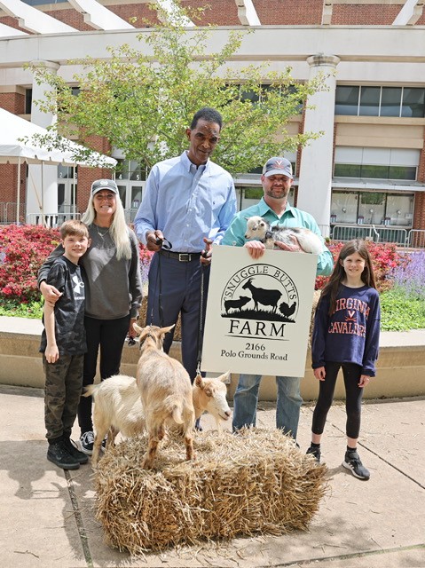 us with Ralph Sampson